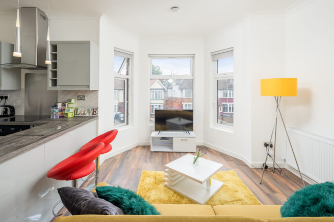 LIVINGROOM ONE