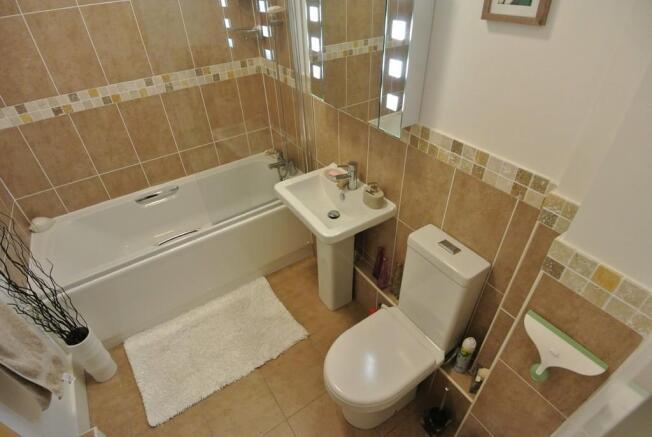 Photo 10