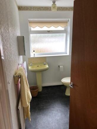 Shower Room 1.jpg
