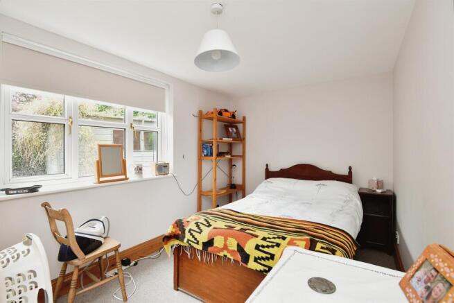 Bedroom: