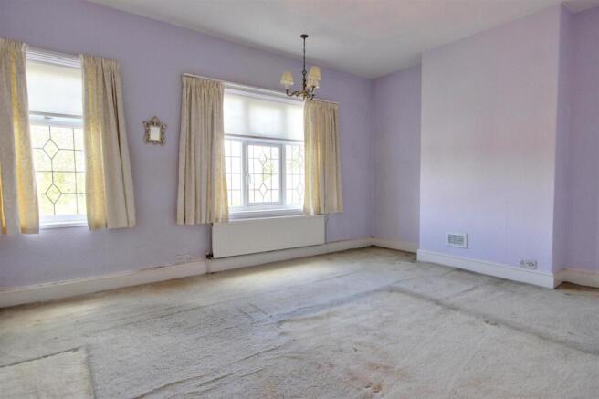 2 bed Terraced for sale Image 6