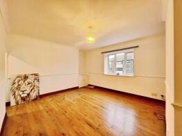 5, Haywards, Teviot Avenue, South Ockendon RM15 4QP