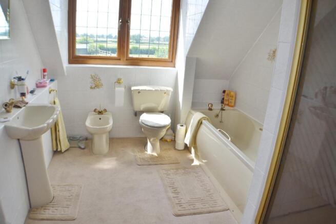 En-Suite to master b