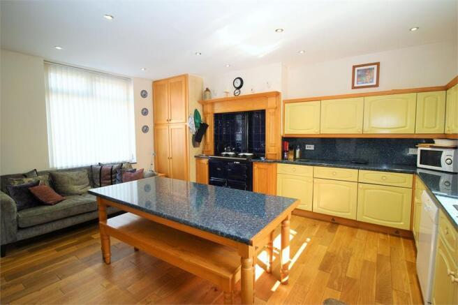 Dining Kitchen