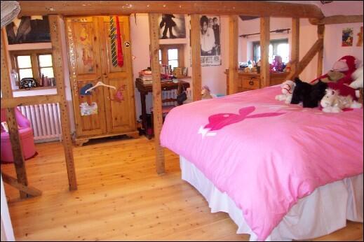 Bedroom & Study Area