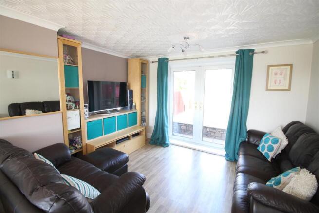 Lounge/ Dining room