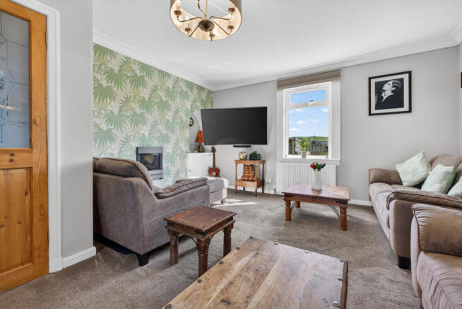 44 Central Avenue, Troon, KA10 7BD photo 4