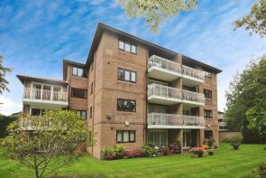 23, 4 Lyndon Gate, Chine Crescent Road, Bournemouth BH2 5LW
