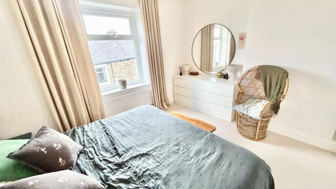 2 bed Terraced for sale Image 11
