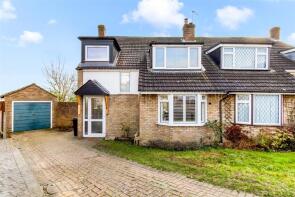 8, Wood View, Cuffley, Potters Bar EN6 4RE