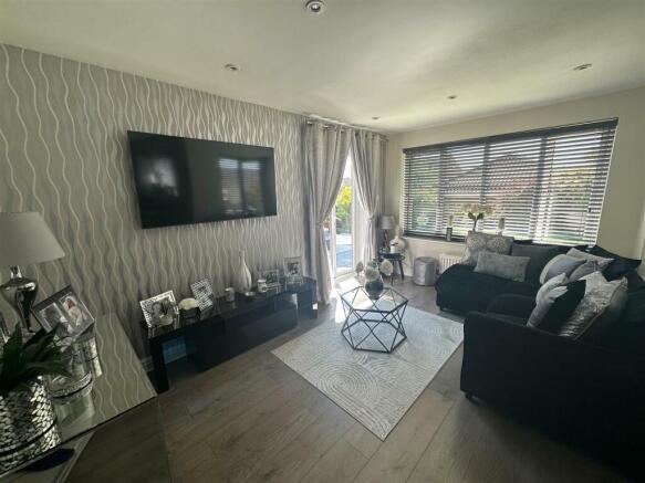 Open Plan Sitting Room.jpeg