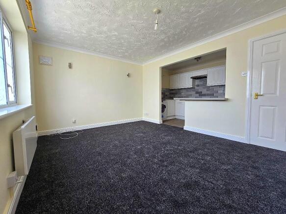 Sullivan Court, Wyken - Lounge