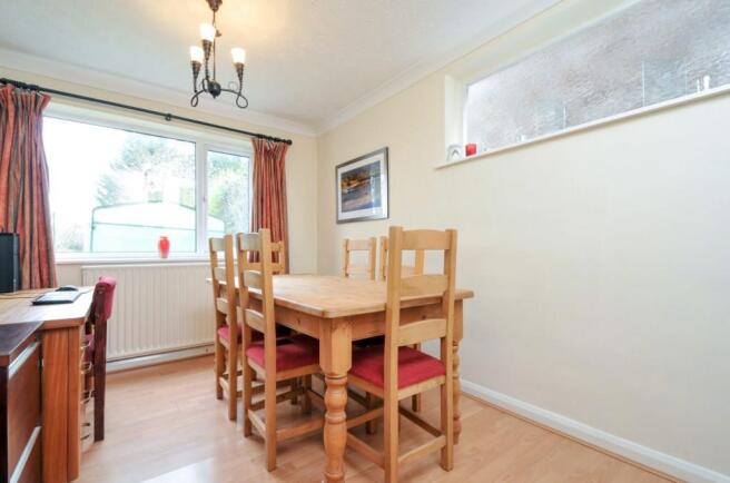 DiningRoom.jpg