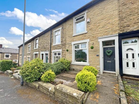 3-bed terraced on Osborne Street, Shaw, £215,000