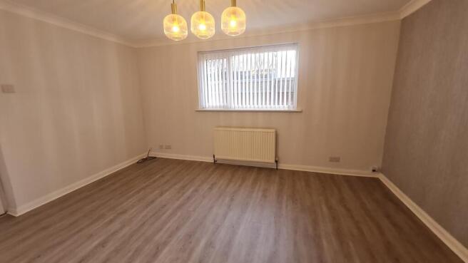 1 bed Semi-Detached to rent Image 4