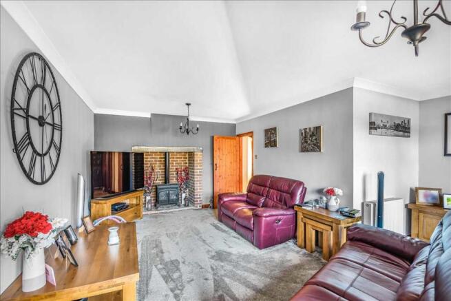 L SHAPED LOUNGE