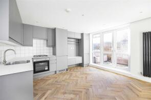 2, The Highams, Forest View Road, Walthamstow E17 4EN