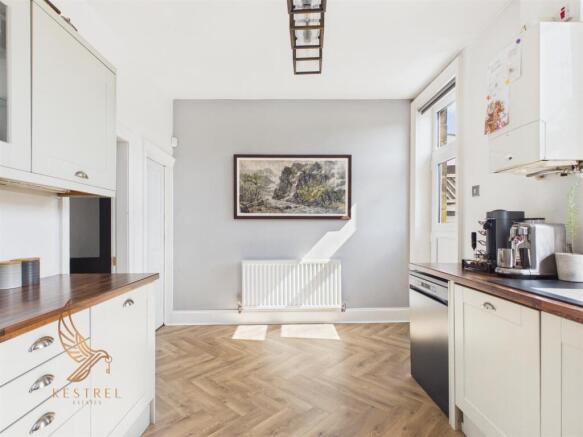 2 bed Terraced for sale Image 11