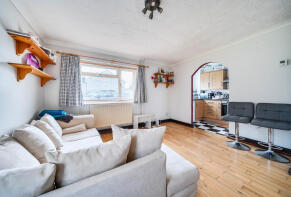 18, Rockstowes Way, Southmead, Bristol BS10 6JE