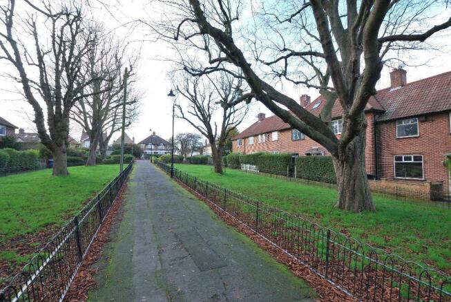 Tree-Lined, Hall Drive