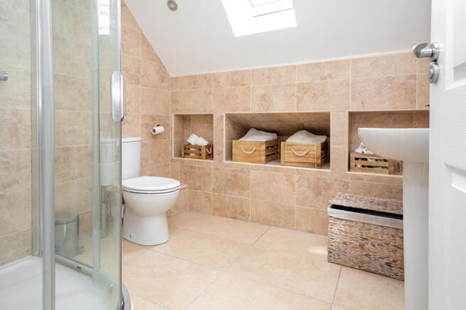 Master Ensuite