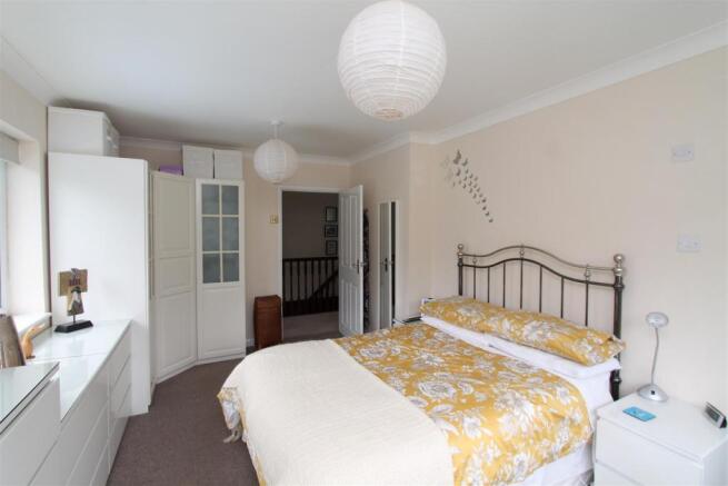 Master Bedroom.JPG