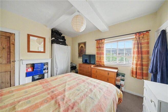 3 bed Terraced for sale Image 12