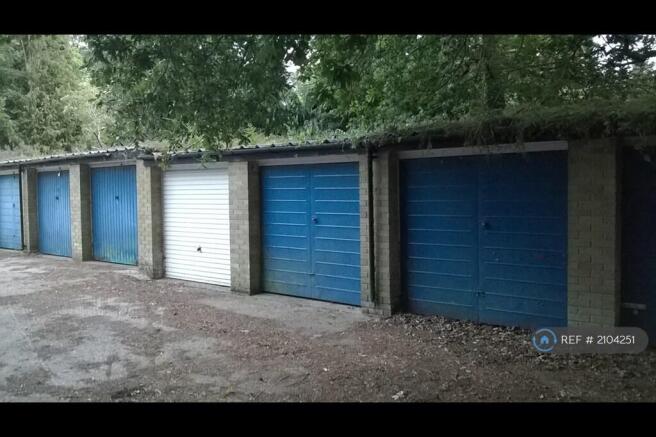 Garage In Block