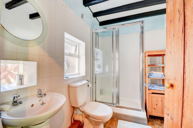 2 bed Terraced for sale Image 7