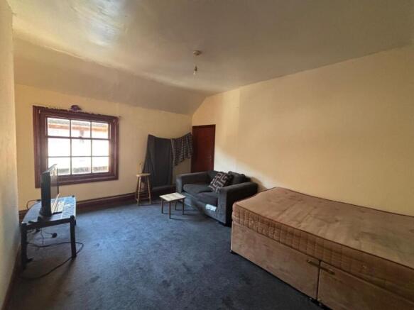 Hoque Villa, 23-25 Shropshire Street, Market Drayton, Shropshire, TF9 3DA photo 5
