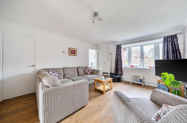 1438537-2-69ce644...