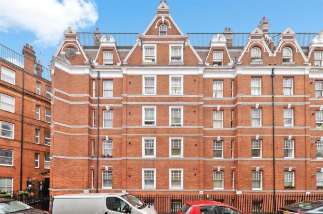 Apartment in London, City of Westminster - More