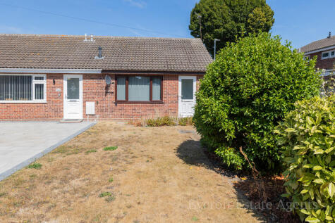 Blackbird Close, Bradwell