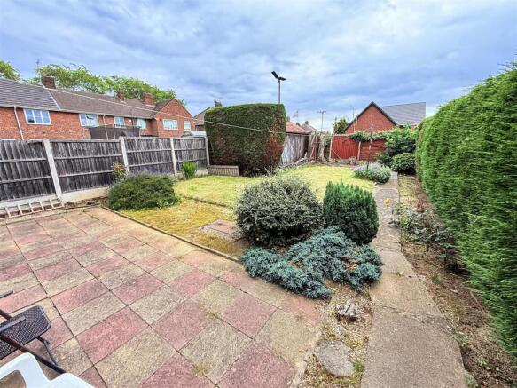 2 bed Semi-Detached for sale Image 10