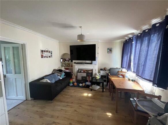 Priory Road, Wellingborough photo 4