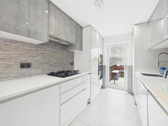 Quality Fitted Kitchen