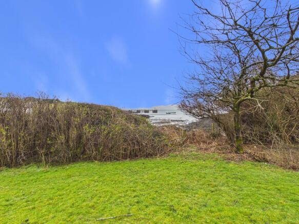 CAM03481G0-PR0141-STILL035