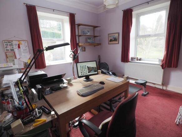 Bedroom/Study