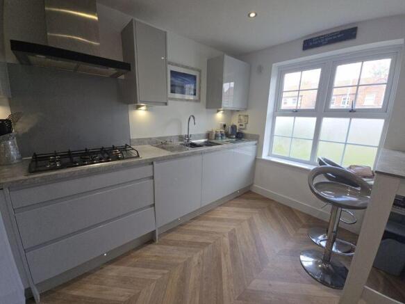 Breakfasting Kitchen