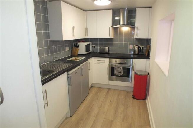 Separate Kitchen: