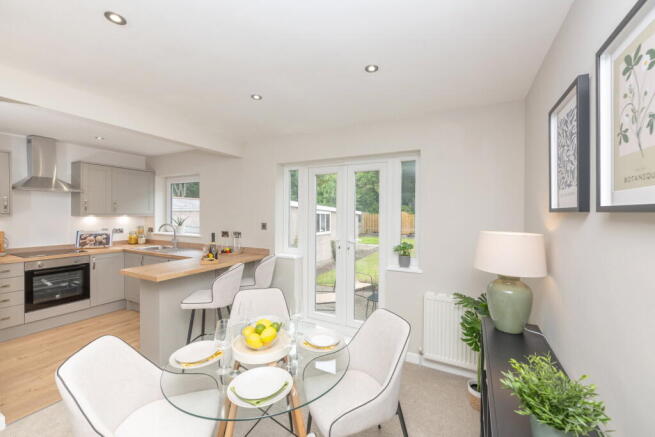 3 bed Semi-Detached for sale Image 8