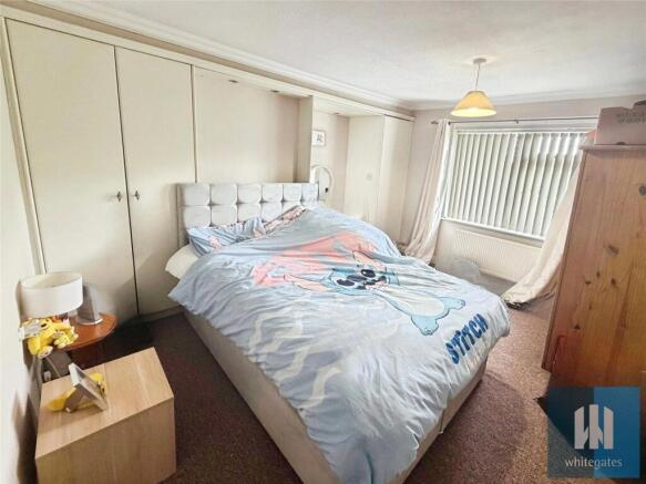 3 bed Terraced for sale Image 9