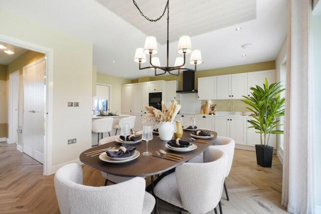 4 bed Detached for sale Image 4