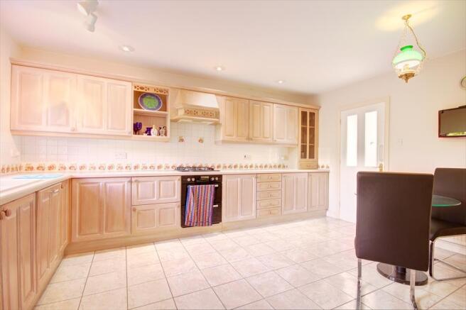 Kitchen.jpg