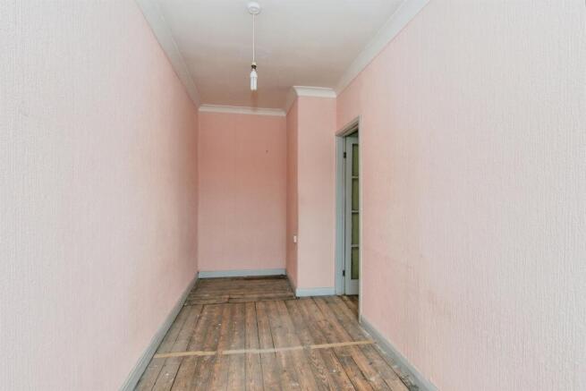 2 bed Terraced for sale Image 10