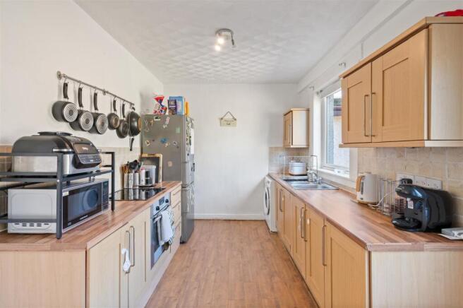 23 Cousland Crescent 10.jpg
