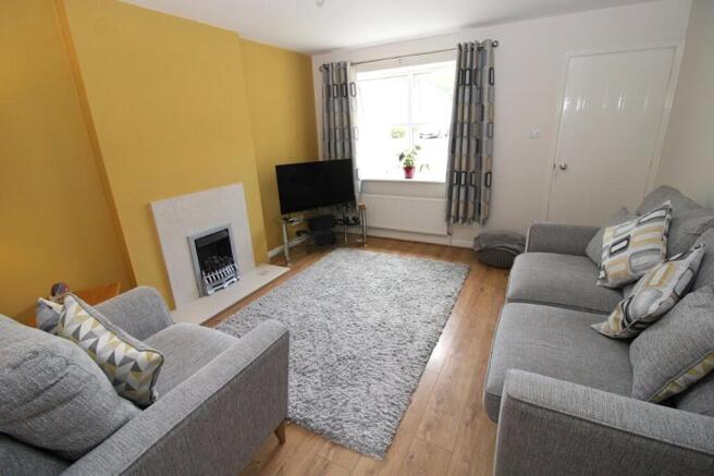 11 Millers Croft photo 4
