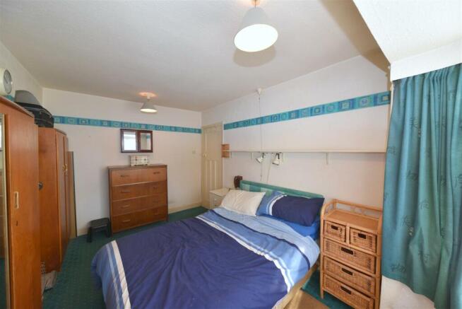 harborne park rd 326 - bedroom 1 - 03.JPG