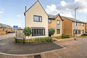 2, Aventine Grove, Dunstable LU5 6GS