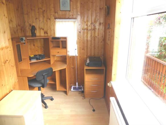 Photo 8